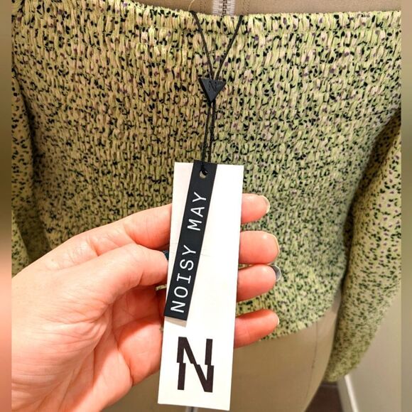 NWT Noisy May XL Briar Ruched Balloon Sleeve Green and Purple Floral Top - Picture 9 of 12